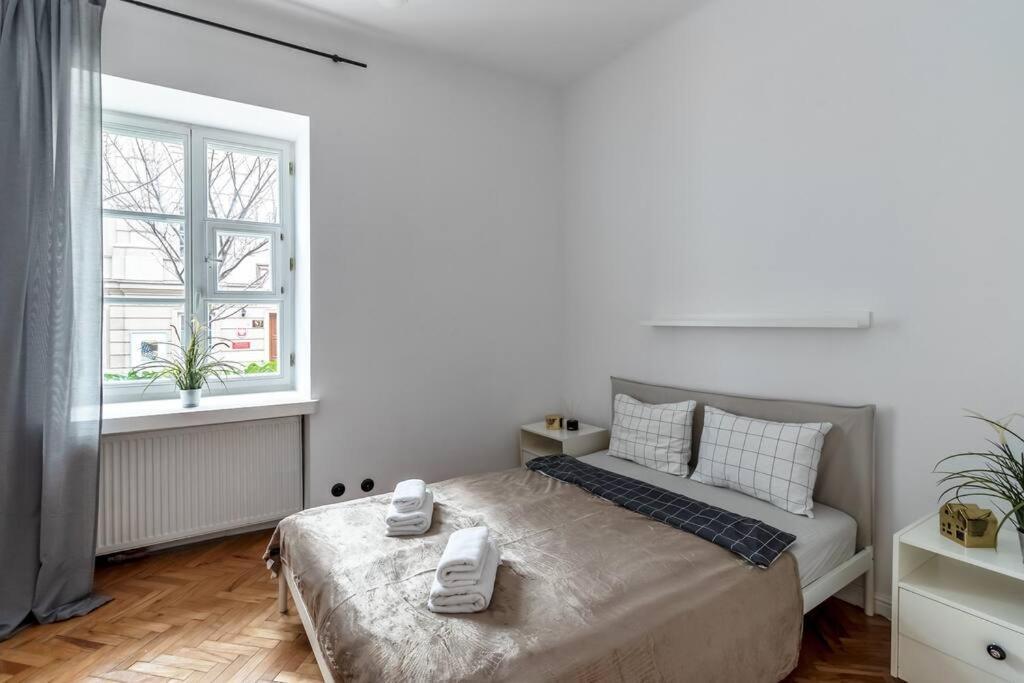 Close-urban Chic - Stare Miasto - One Bedroom - Mostowa * Warschau